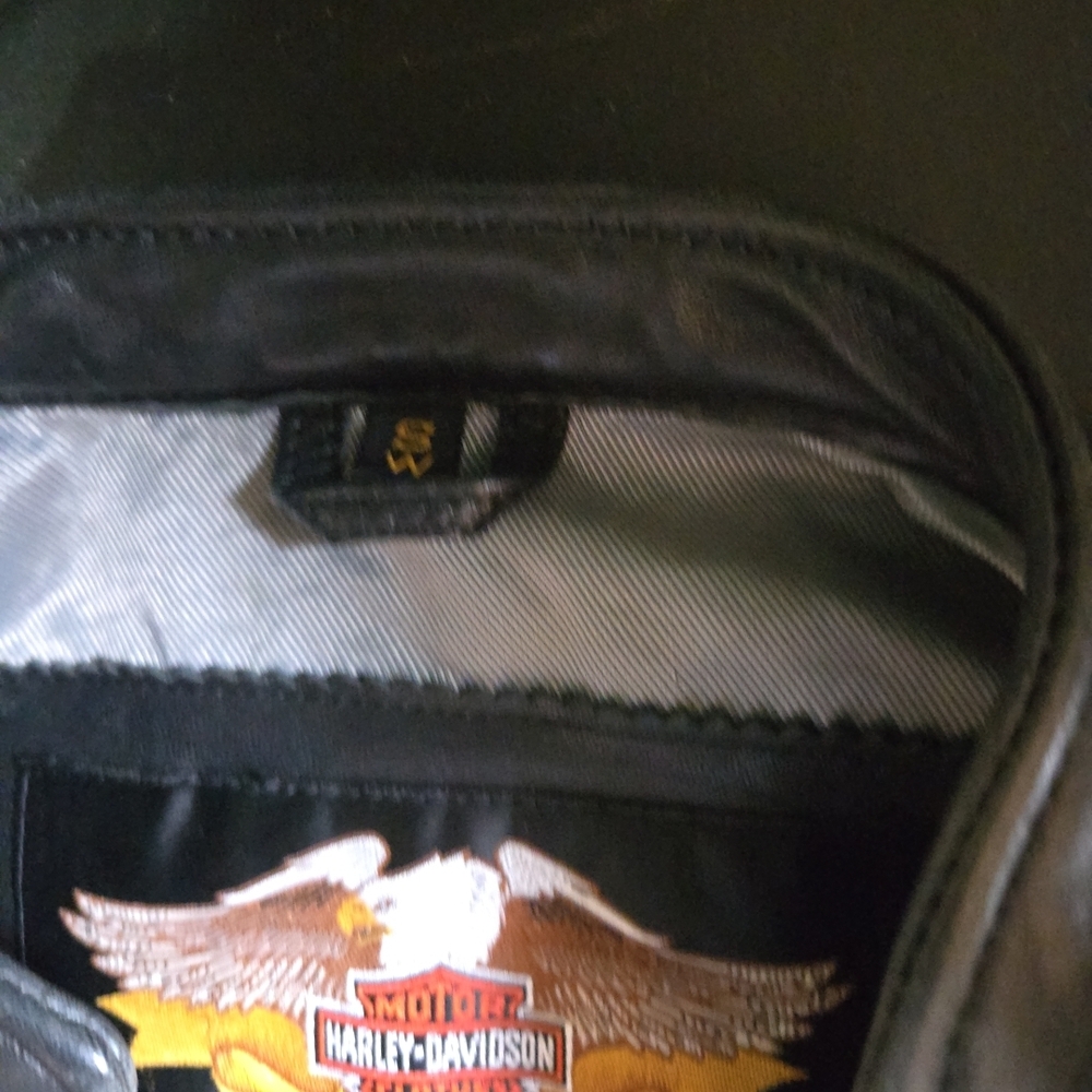 Harley-Davidson Black Studded Wing Back Leather Jacket - Picture 4 of 6
